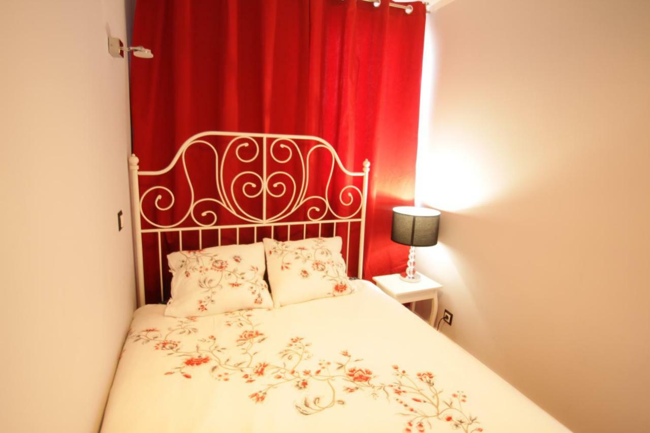 Fantastyczny Apartament Krolewska Warsaw Luaran gambar