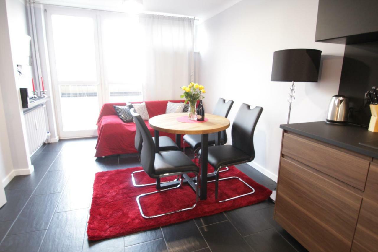 Fantastyczny Apartament Krolewska Warsaw Luaran gambar